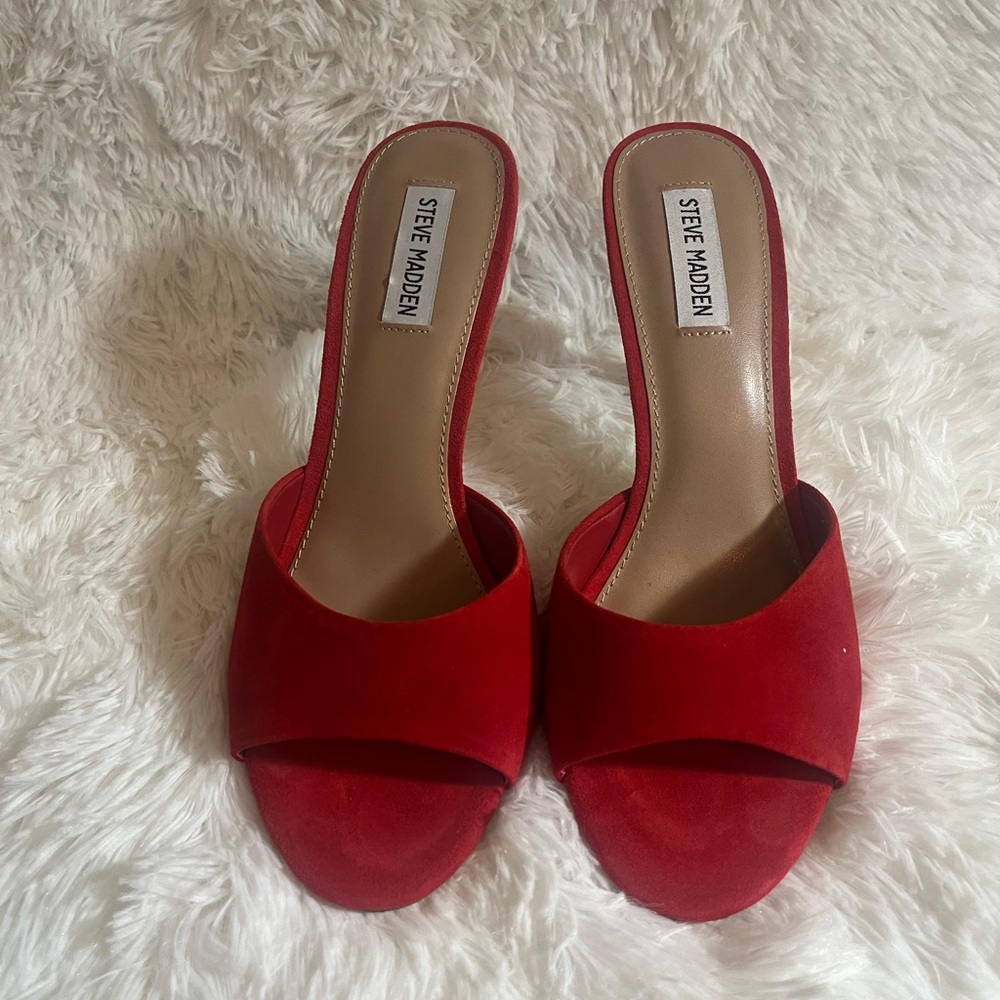 Red Steve Madden mules